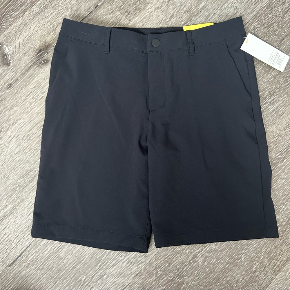 NWT Kids 14 Black UV Protection At The Knee Adjustable Waistband Golf Shorts